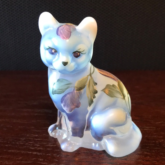 Fenton Signed Hand Painted Opalescent Cat - Picture 1 of 6